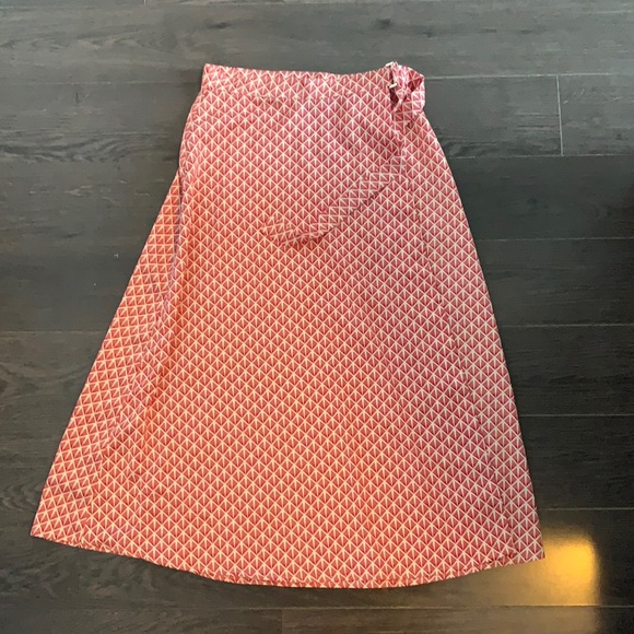 H&M Dresses & Skirts - H&M Paaterned Silky Wrap Skirt